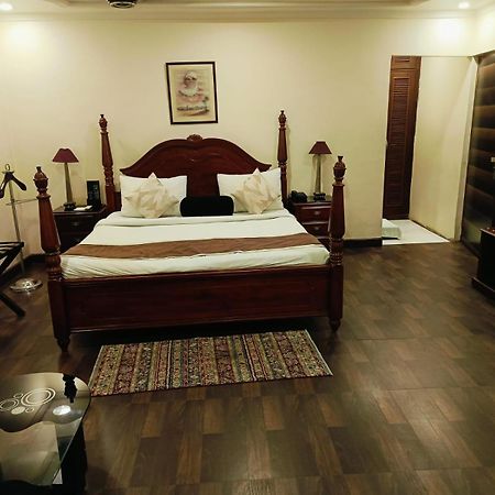Hotel Baidyanath Диогар Екстериор снимка